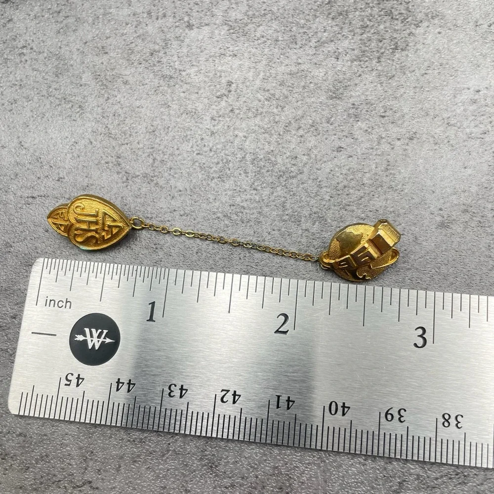 VTG LA Junior High School 1960 Classic Gold-Tone Enameled Tie Chain Guard Pin‎